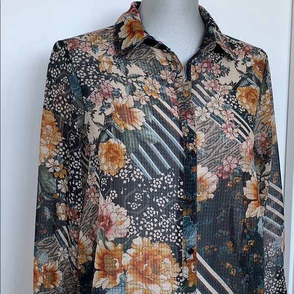 Zara floral blouse - Picture 3 of 9